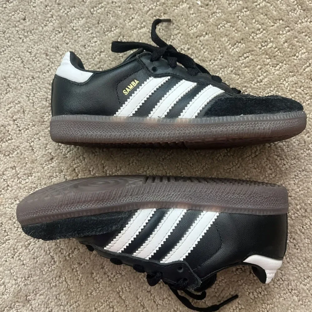adidas Samba Leather Sneaker, Black/White/Gum, 11.5k US Unisex Kids Classic Cool